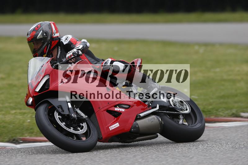 /Archiv-2025/08 20.04.2025 Speer Racing ADR/Gruppe gelb/150